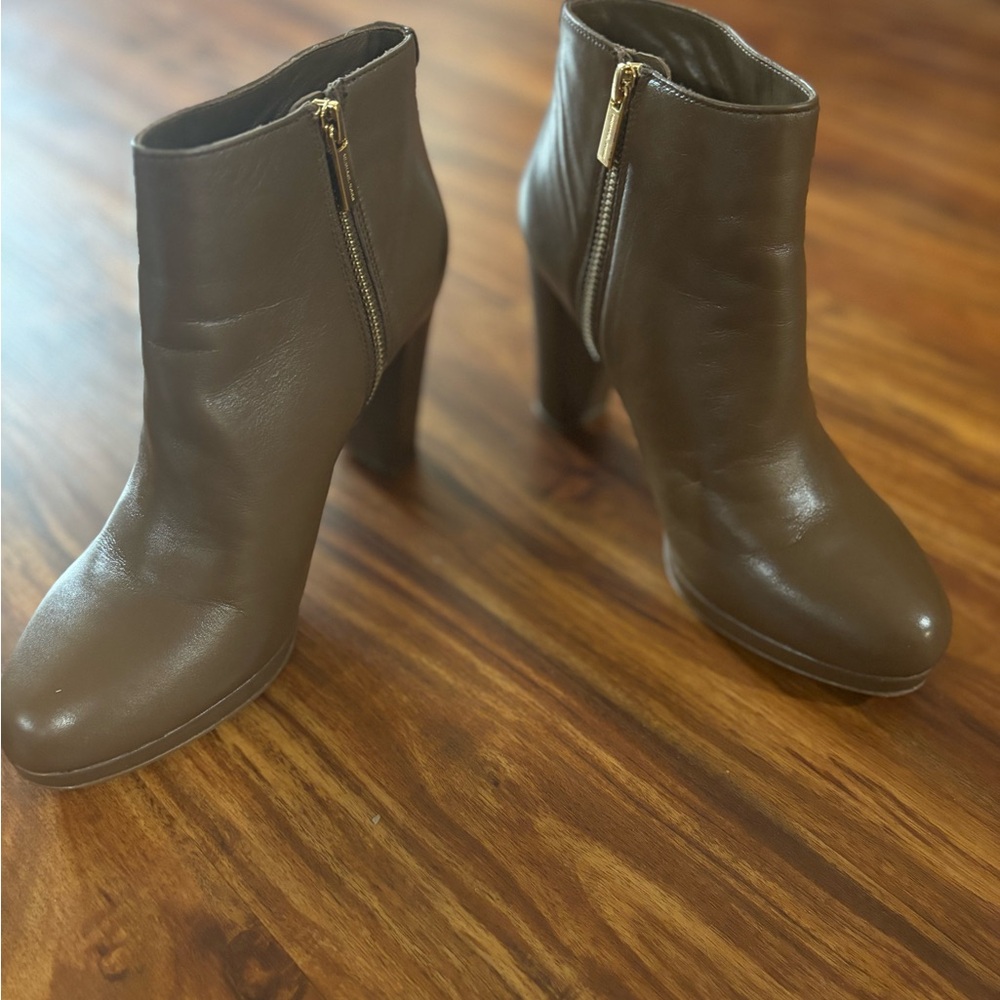 Michael Kors Dark Caramel Ankle Boots